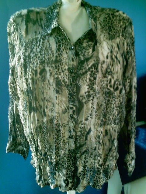 1909 Boutique Semi Sheer Lace SHIRT Plus size 2X  