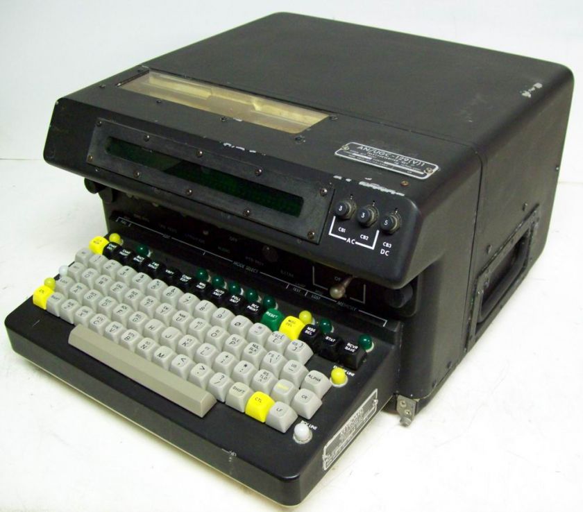 AN/UGC 129(V)1 141900 0001 TELETYPEWRITER SET  