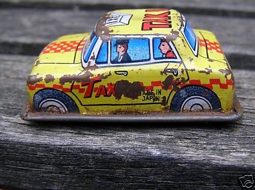 RARE VINTAGE 1950S TAXI YELLOW CAB TIN MOTORIZED CAR  