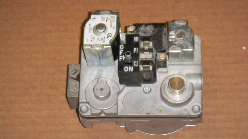 White Rodgers 36E24 209 Gas Valve 3/4 IPS  