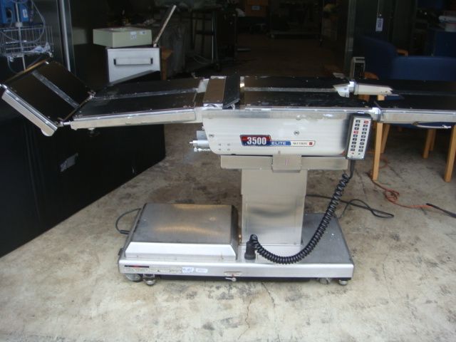 Skytron 3500 surgery table  