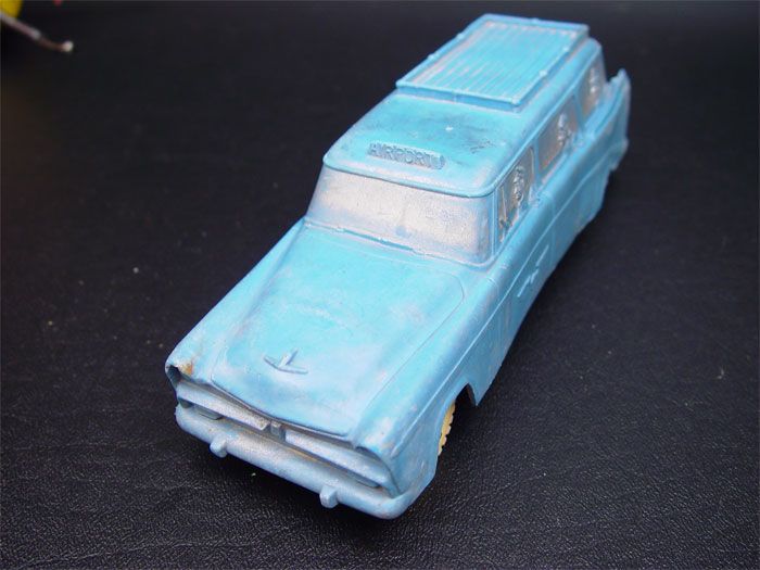 Vintage Auburn Rubber Toy Car Airport Limousine #504  