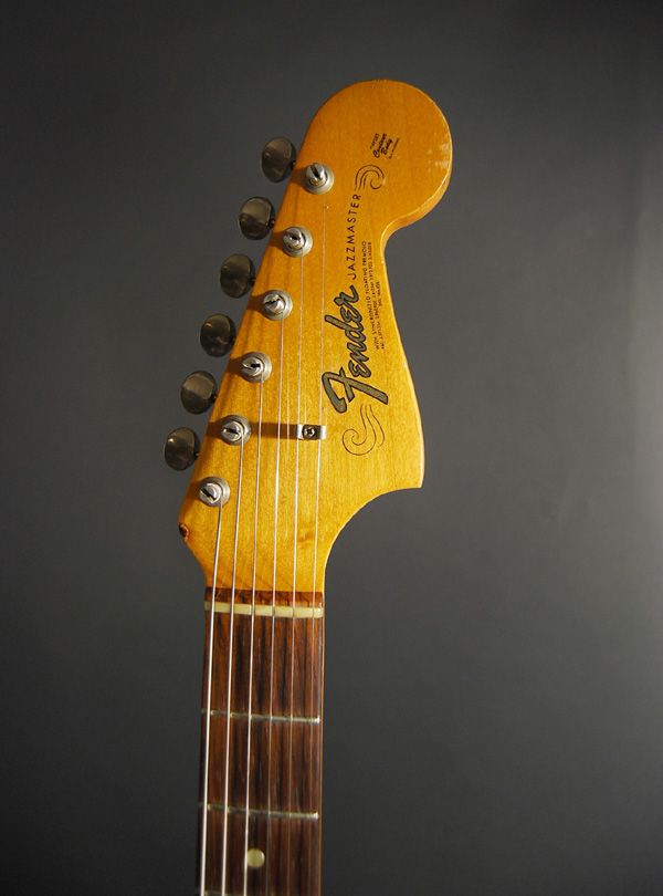 FENDER 1966 Jazzmaster 3 Color Sunburst (312212800)  