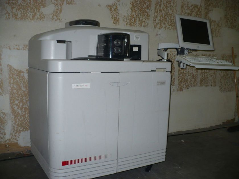 Vitros ECiQ Immunodiagnostic System  