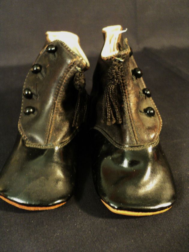 WONDERFUL VICTORIAN ERA CHILDS BUTTON UP SHOES, BLACK LEATHER w 