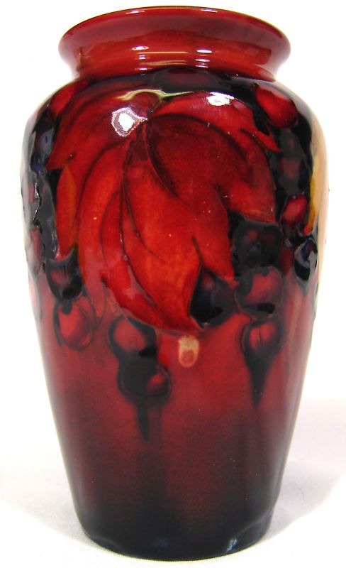 Vintage MOORCROFT Pottery LEAF & BERRY Vase FLAMBE  