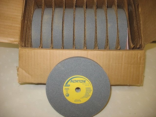   10) Norton Grinding Wheels 6 x 1 x 1/2 Arbor 53A Alundum New  