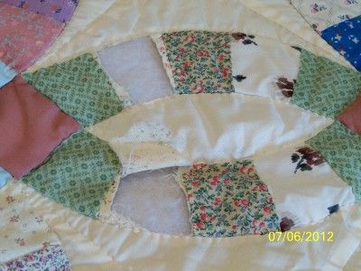 Vintage Hand made Double Wedding ring Cutter quilt Crafts  