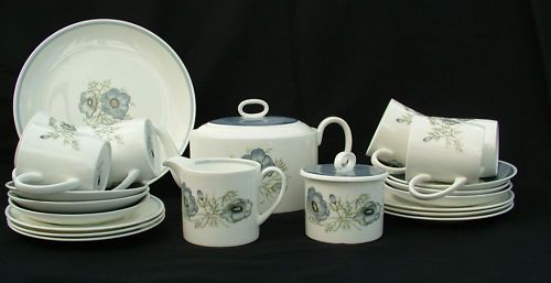 Wedgwood Susie Cooper Glen Mist 22 pc tea set  