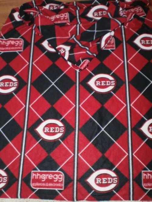 RARE HTF fleece CINCINNATI REDS SNUGGIE like BLANKET  