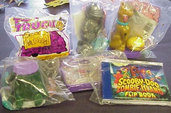 scooby doo zombie island toy set of 6 MIB 1998 wendys  