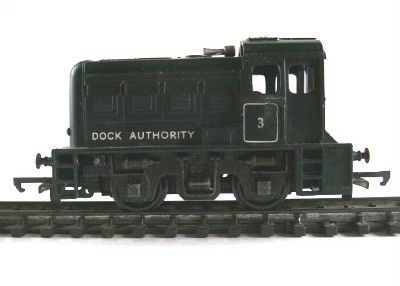 HORNBY R253 0 4 0 DIESEL DOCK SHUNTER, boxed  