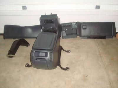   SUBURBAN YUKON TAHOE SILVERADO CENTER CONSOLE DARK GREY PEWTER  