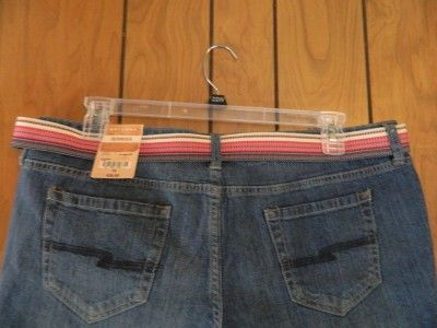 Juniors Arizona Jeans Bermuda Shorts W/Belt Size 19 NWT Orig. Wash 