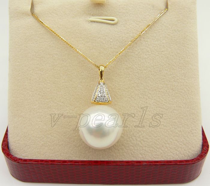 AAA+*18K DIAMIND 17.2MM WHITE SOUTH SEA PEARL PENDANT  