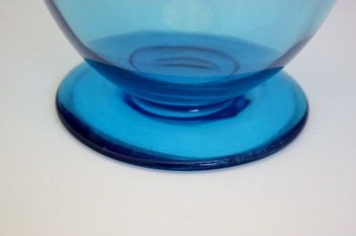 FINE C1930s PAIRPOINT BLUE GLASS VASE   