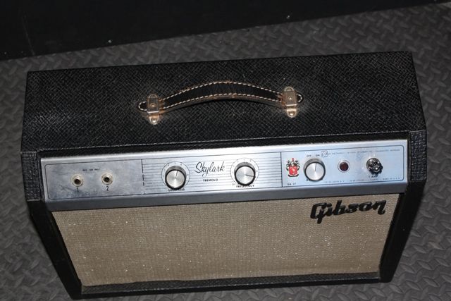 1965 Gibson GA 5T Skylark guitar amplifier GA5T tremolo  