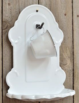   SOAP DISH WITH RINSE CUP COLONIAL ERA REPLICA BATH ACCESSORIES  