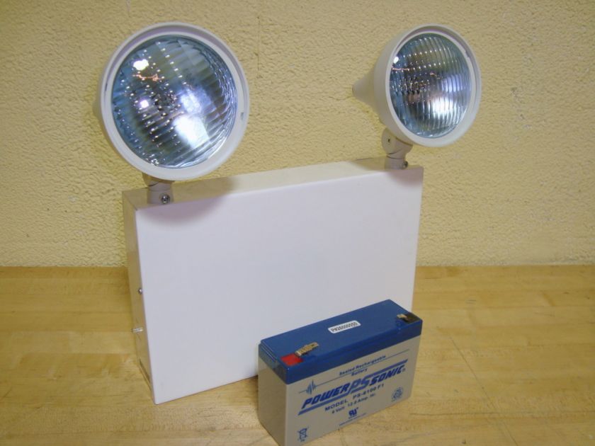 SURE LIGHT XR3 EMERGENCY LIGHTS DUAL HEAD DUAL VOLTAGE  