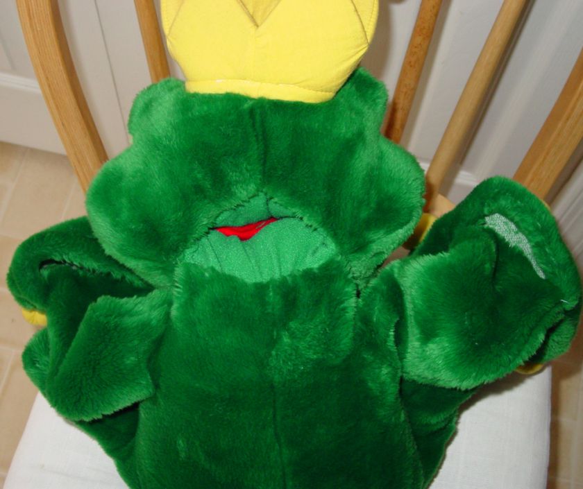 Large Plush Puppet   Queen Frog   Glove Hand Arm USED  