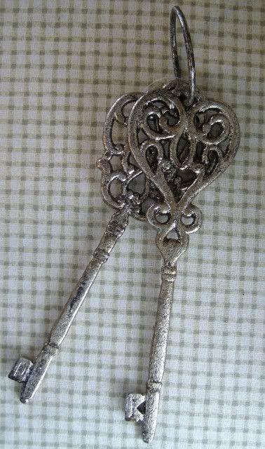 French Country Shabby Mercury Glass LARGE SKELETON KEYS Vintage Chic 