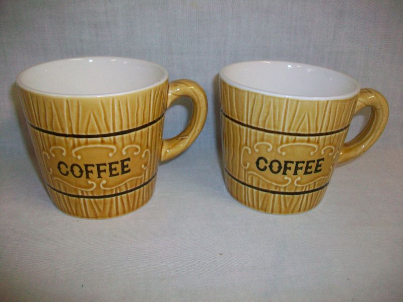 Lot of 2 ROYAL SEALY JAPAN Coffee Mug Cup Wood Grain  