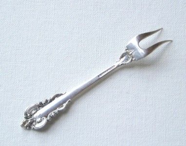 ESTATE STERLING WALLACE GRAND BAROQUE SHRIMP FORK  